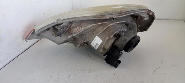 RENAULT 91165720 Правая фара в наличии Полтава