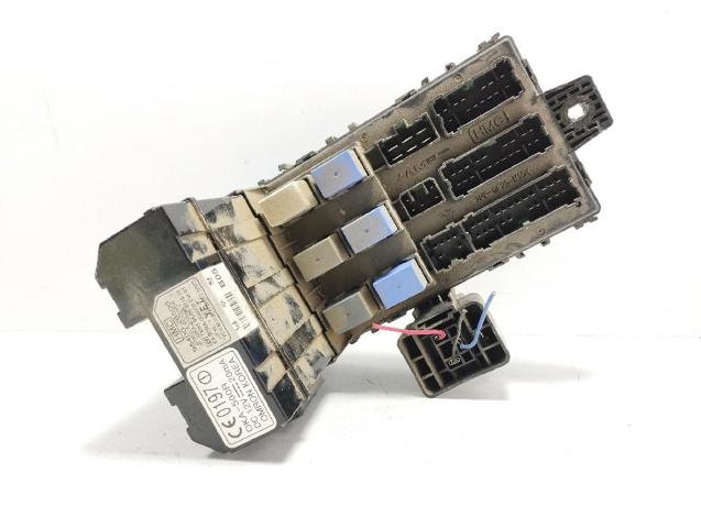 9118826104 HYUNDAI Блок предохранителей купить в Ирпень