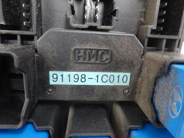 911981C010 HYUNDAI купить в Ирпень