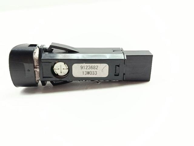 9123682 VOLVO Кнопка аварийки купить в Винница