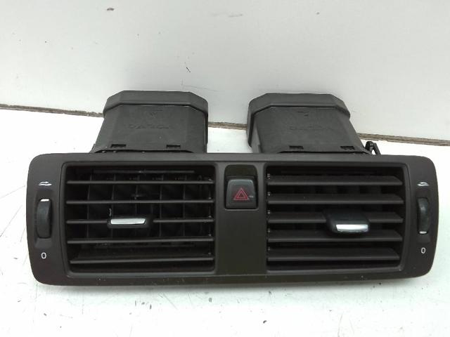 Botão de ativação do sinal de emergência 9123684 VOLVO