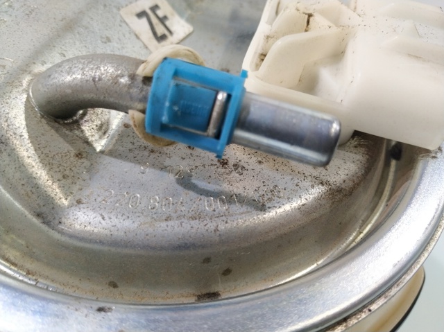 Sensor do nível de combustível no tanque Opel Corsa X12