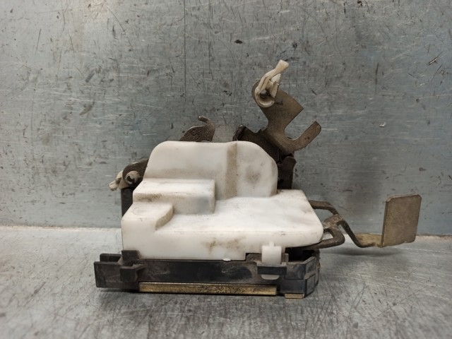 PEUGEOT 913599 Замок двери передней левой в наличии Одесса