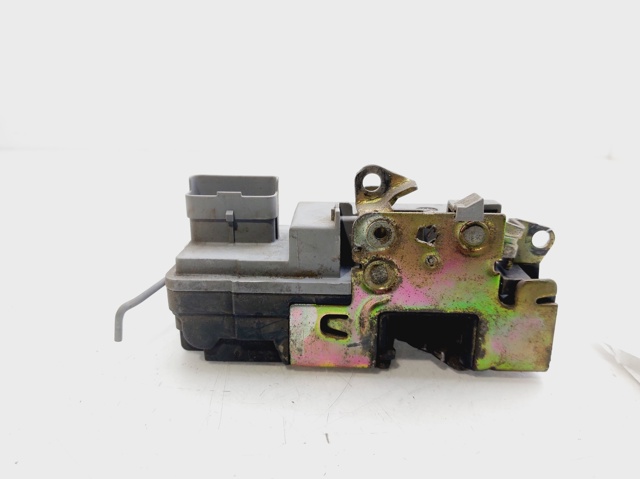 Fecho da porta dianteira esquerda Peugeot 206 2A/C