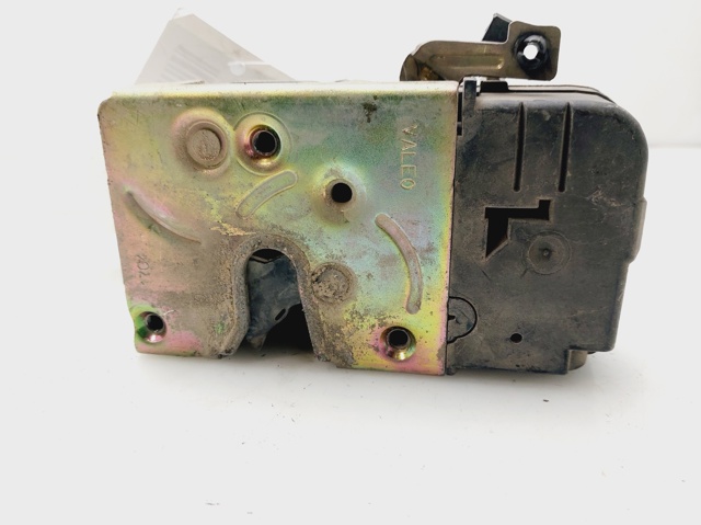 Fecho da porta dianteira esquerda Peugeot 206 2A/C