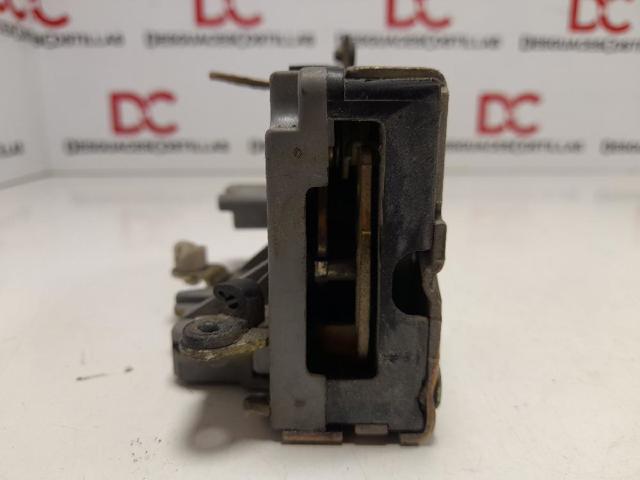 Fecho da porta dianteira esquerda Peugeot 206 2A/C