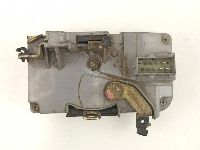 Fecho da porta dianteira esquerda Peugeot 206 2A/C