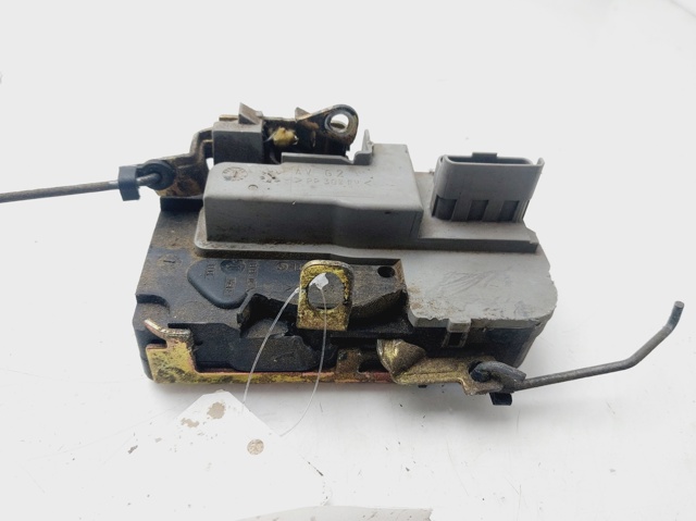 Fecho da porta dianteira esquerda Peugeot 206 2A/C