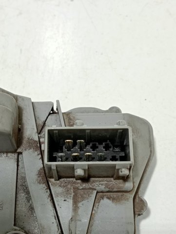 Fecho da porta dianteira esquerda Peugeot 206 2E, K