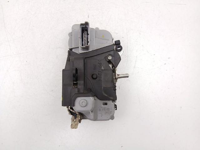 Fecho da porta dianteira esquerda Citroen Xsara N68