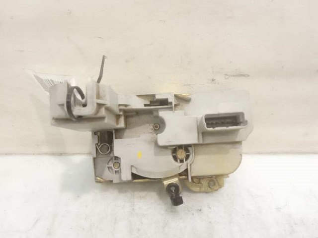 9135L0 PEUGEOT Замок двери передней левой купить в Черкассы