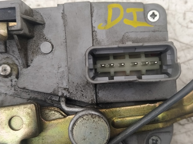 Fecho da porta dianteira esquerda Citroen C8 EA, EB