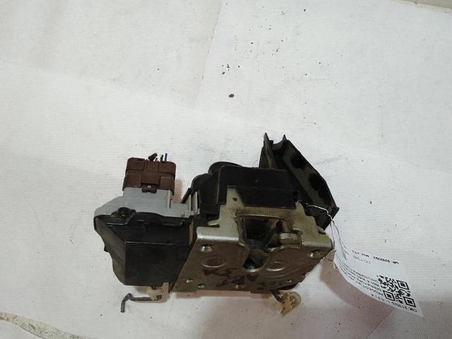 Fecho da porta dianteira esquerda Peugeot 307 3H