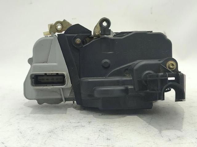 Fecho da porta dianteira esquerda Peugeot 307 3H