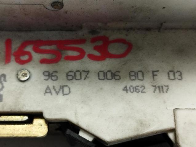PEUGEOT 9136EW Замок передней правой двери в наличии Николаев