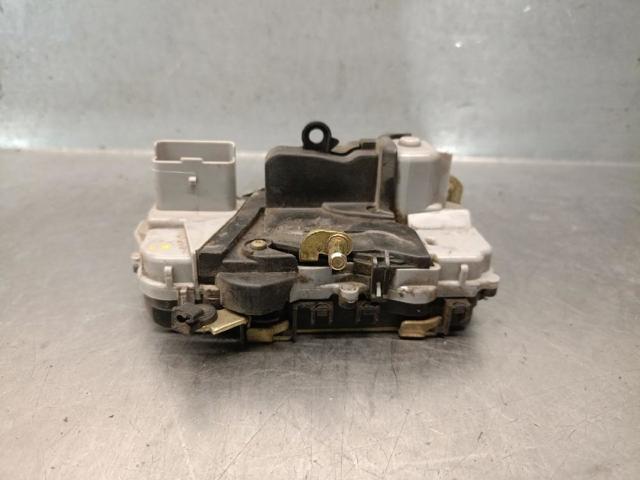 9136J3 PEUGEOT Замок двери передней правой купить в Ужгород