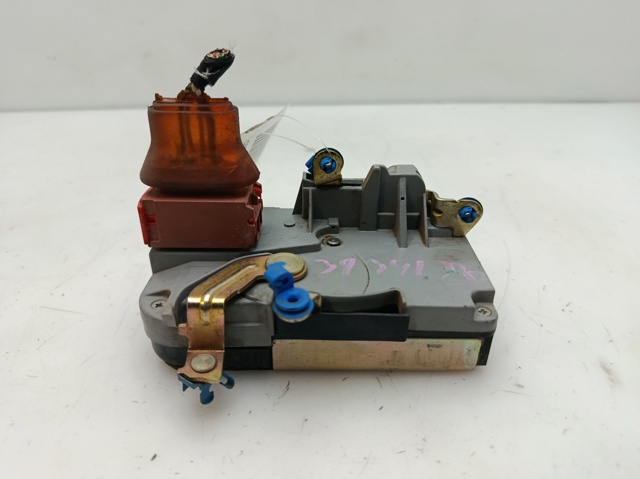 Fecho da porta dianteira direita 9136J4 PEUGEOT