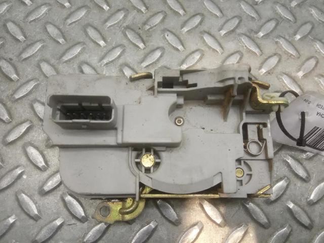 9136J9 PEUGEOT Замок передней правой двери купить в Одесса