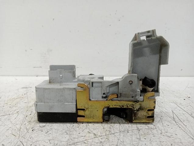 9136L2 PEUGEOT Замок двери передней правой купить в Ровно