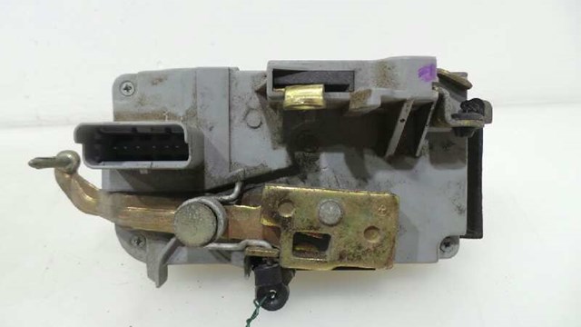 PEUGEOT 9136L8 Замок передней правой двери в наличии Чернигов
