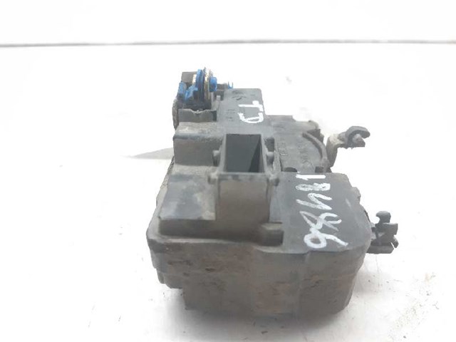 9136P7 PEUGEOT Замок двери передней правой купить в Чернигов