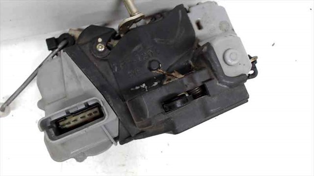 PEUGEOT 913778 Замок двери задней левой в наличии Ужгород