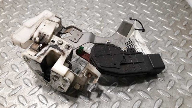 9137F4 PEUGEOT Замок двери задней левой купить в Николаев