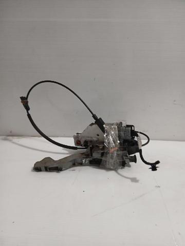 9137H0 PEUGEOT Замок двери задней левой купить в Киев