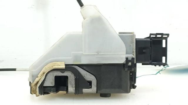 PEUGEOT 9137W6 Замок двери задней левой в наличии Каменское