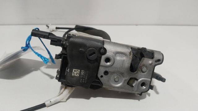 PEUGEOT 9138AC Замок двери задней правой в наличии Ужгород