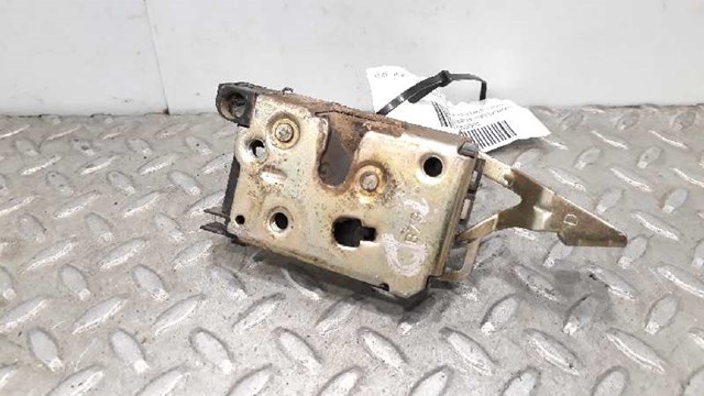 9138C5 PEUGEOT Замок двери боковой сдвижной правой купить в Хмельницкий