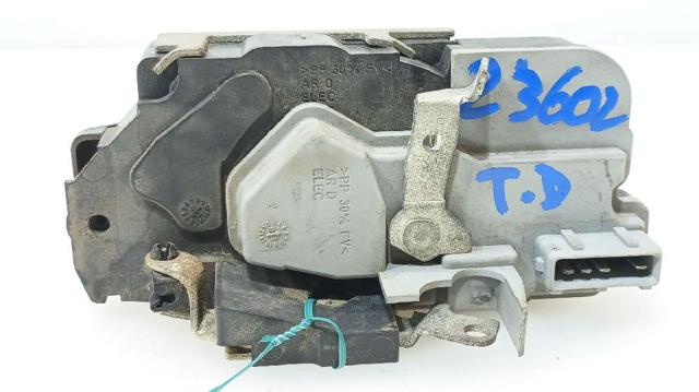 9138J0 PEUGEOT Замок двери задней правой купить в Харьков