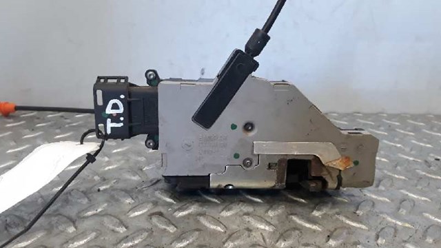 9138J9 PEUGEOT Замок двери задней правой купить в Ровно
