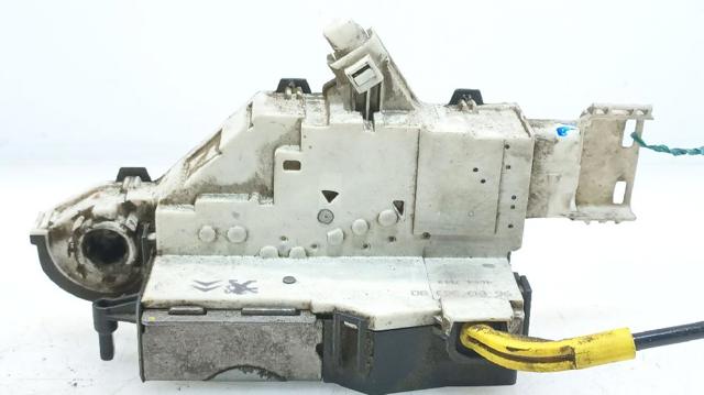 9138P4 PEUGEOT Замок двери задней правой распашной купить в Ужгород
