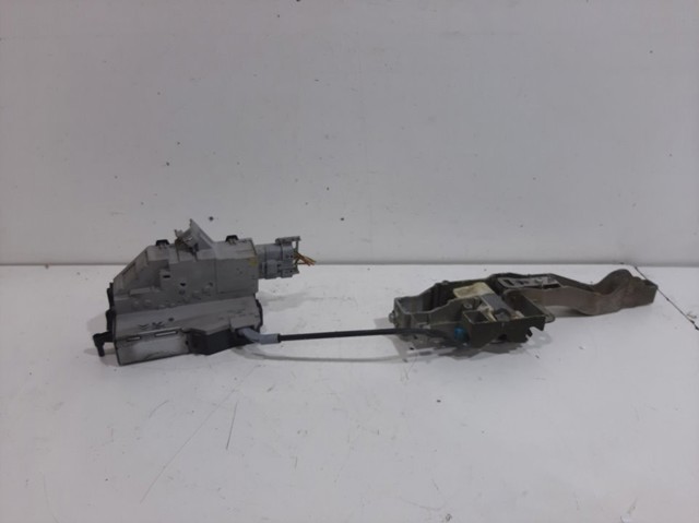 9138T5 Замок двери задней правой купить Кривой Рог