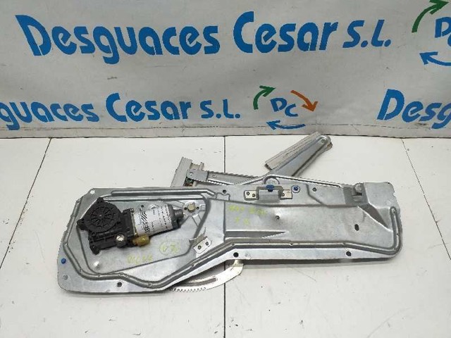 Mecanismo de acionamento de vidro da porta dianteira direita 9152724 VOLVO