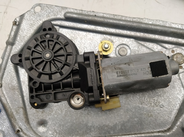 Mecanismo de acionamento de vidro da porta dianteira direita Volvo V70 1 LV