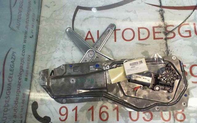 Regulador do vidro traseiro esquerdo para a perua Volvo 850 (855) (1994-1996) 9152725