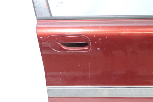 VOLVO 9154625 Дверь передняя правая в наличии Житомир
