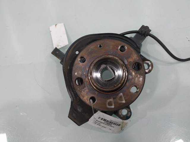 9156141 Цапфа передняя правая купить Житомир