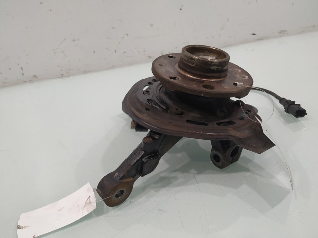 9156141 Цапфа передняя правая купить Житомир