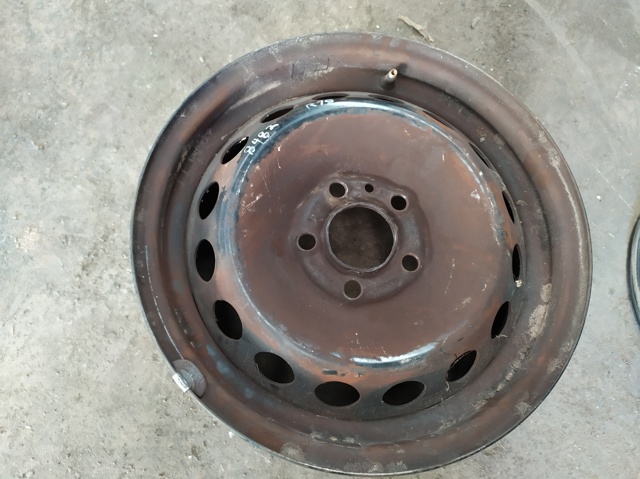 VOLVO 9157507 в наличии Запорожье