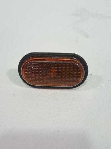 Luz intermitente no pára-lama 9161036 Opel