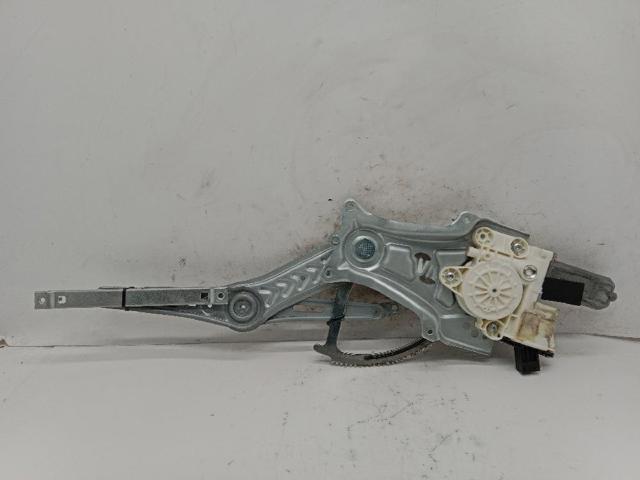 Mecanismo de acionamento de vidro da porta dianteira esquerda Opel Vectra