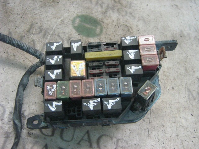 9184027A00 HYUNDAI Блок предохранителей купить в Черкассы
