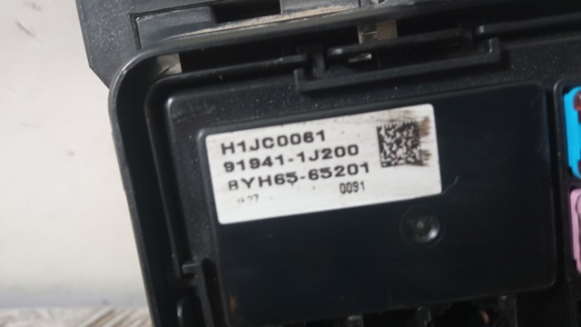 HYUNDAI 919411J200 в наличии Ирпень