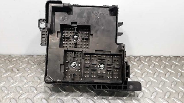 919502H020 HYUNDAI Блок предохранителей купить в Житомир