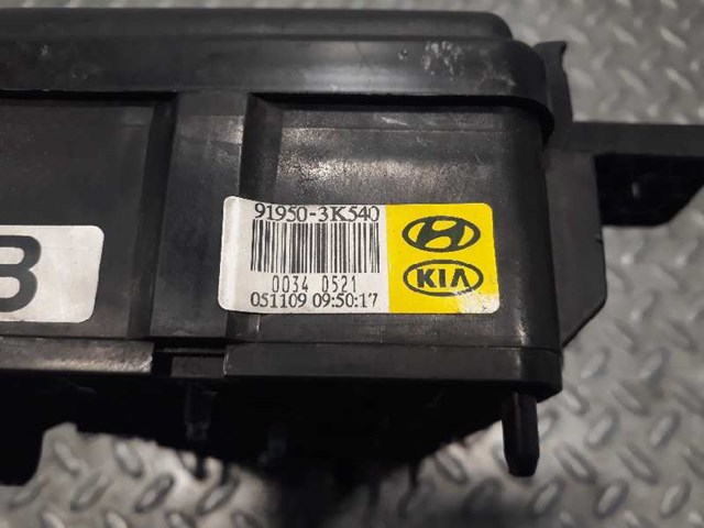 919503K540 HYUNDAI Блок предохранителей купить в Винница