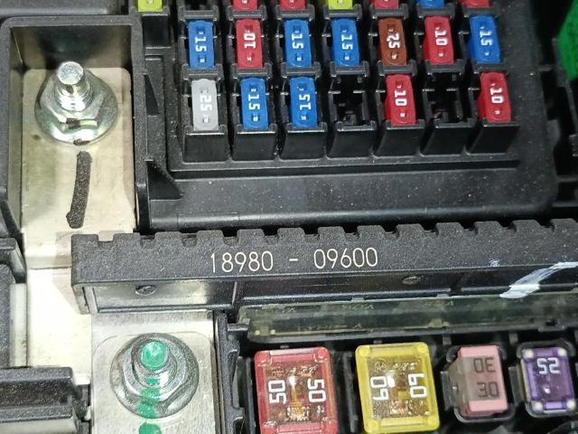 91950D3240 HYUNDAI Блок предохранителей купить в Украина