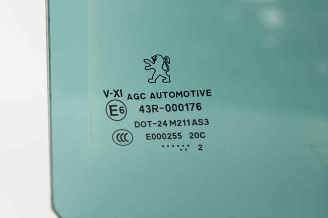 9203KC PEUGEOT Стекло двери задней левой купить в Запорожье